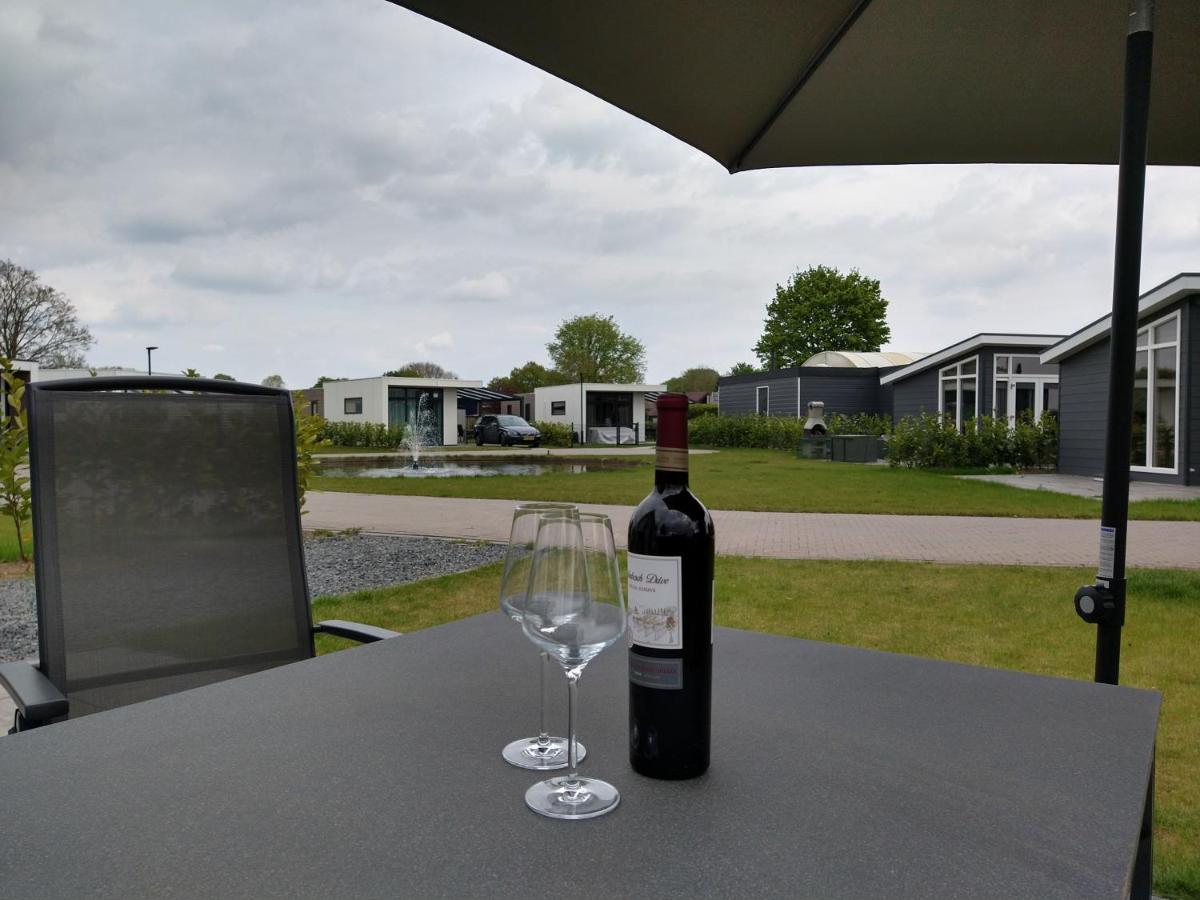 Lathumlodge Met Parkvoorzieningen Exteriör bild